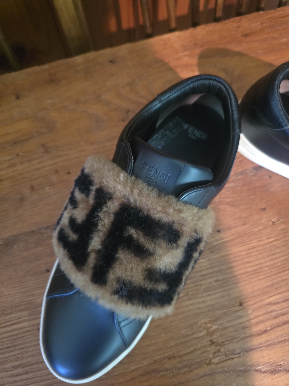 Fendi Black Leather Sneakers with Brown Shearling FF Strap - Picture 14 of 16